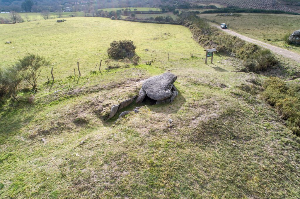 Fotografía aérea de Mamoa de Forno